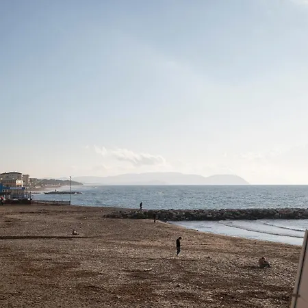 Sea View - 2 Bedrooms Apartamento *
